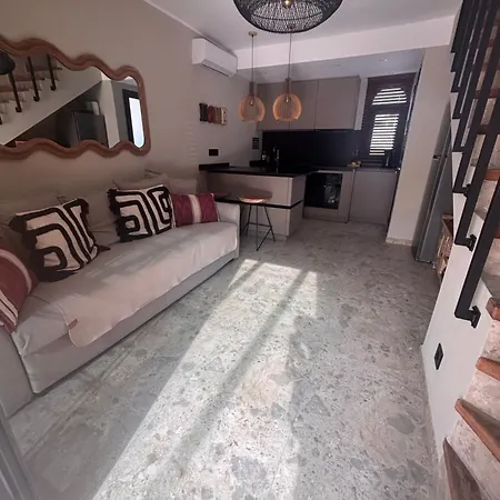 Casa Izabell Apartment *